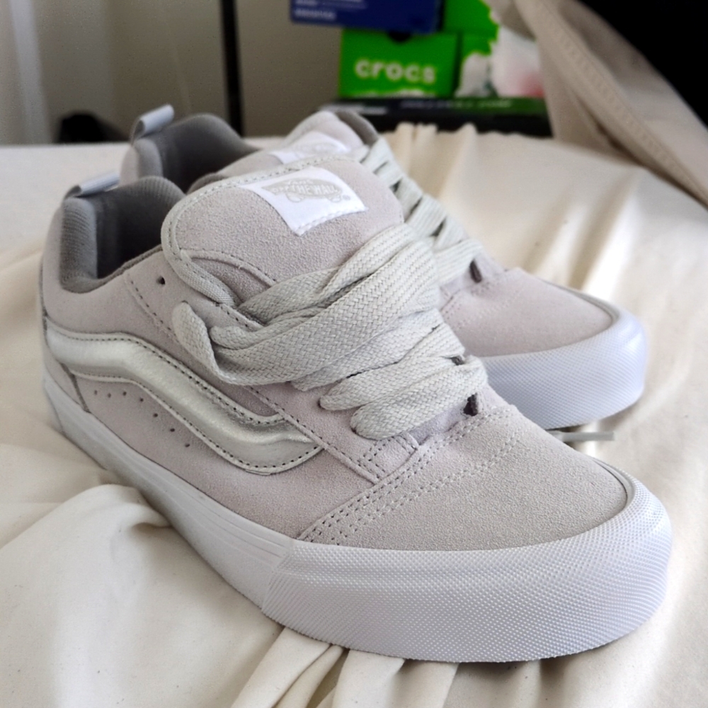 Vans Knu School Mettalic Sneakers